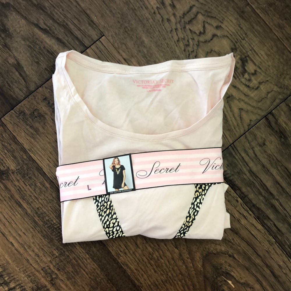 VS Nightshirt